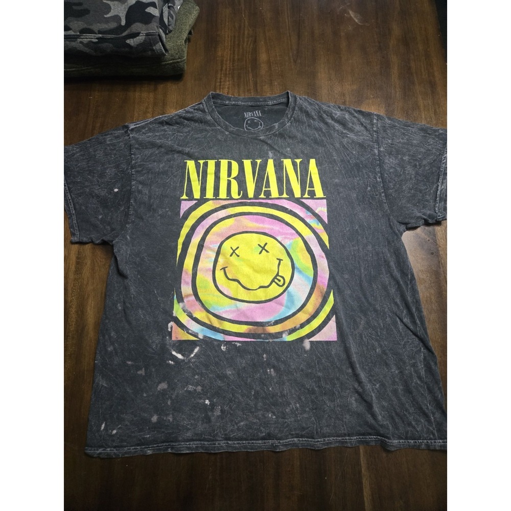Nirvana Smiley Face Graphic‎ T Shirt XL Distressed Grunge Rock Band Tee